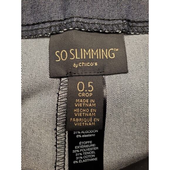 Women's Chico's "So Slimming" Dark Chambray Crop Pants | Size 0.5 (Small) - Picture 8 of 9